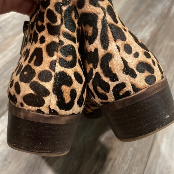 Lucky Brand Leopard Print Boots Real Hair Booties Mobwife - Picture 12 of 12